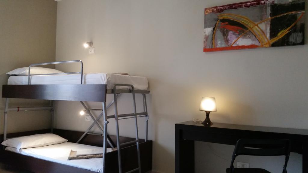 Hostel Mosaic Рим Екстериор снимка