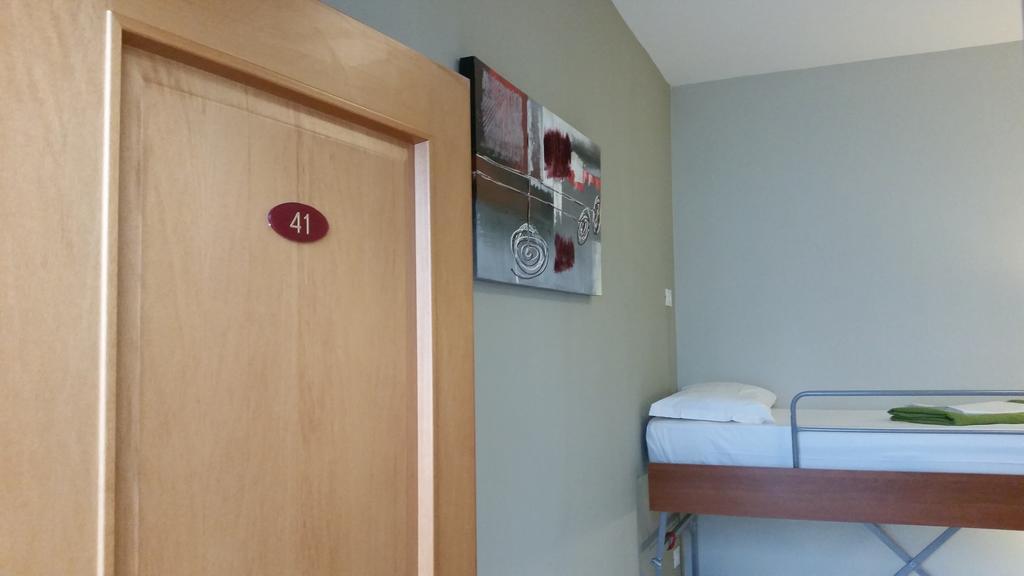 Hostel Mosaic Рим Екстериор снимка