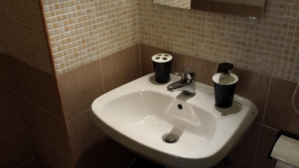Hostel Mosaic Рим Стая снимка